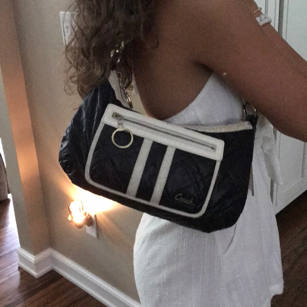 Small Handbag - image 3